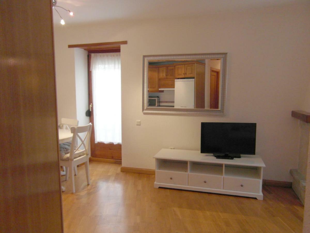 B18 - Edif Perramo - Villmor Apartment เบนาสเก ภายนอก รูปภาพ