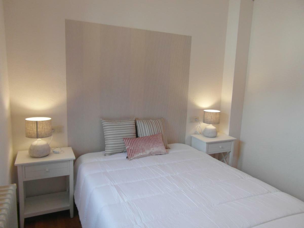B18 - Edif Perramo - Villmor Apartment เบนาสเก ภายนอก รูปภาพ